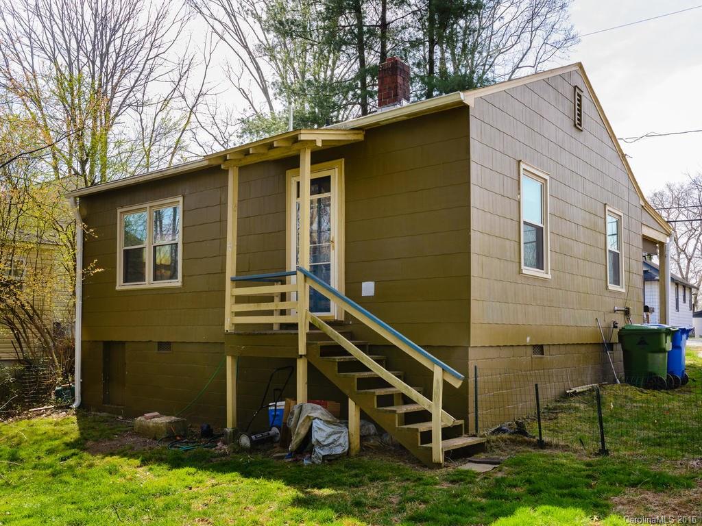 338 Riverview Drive Asheville NC 28806