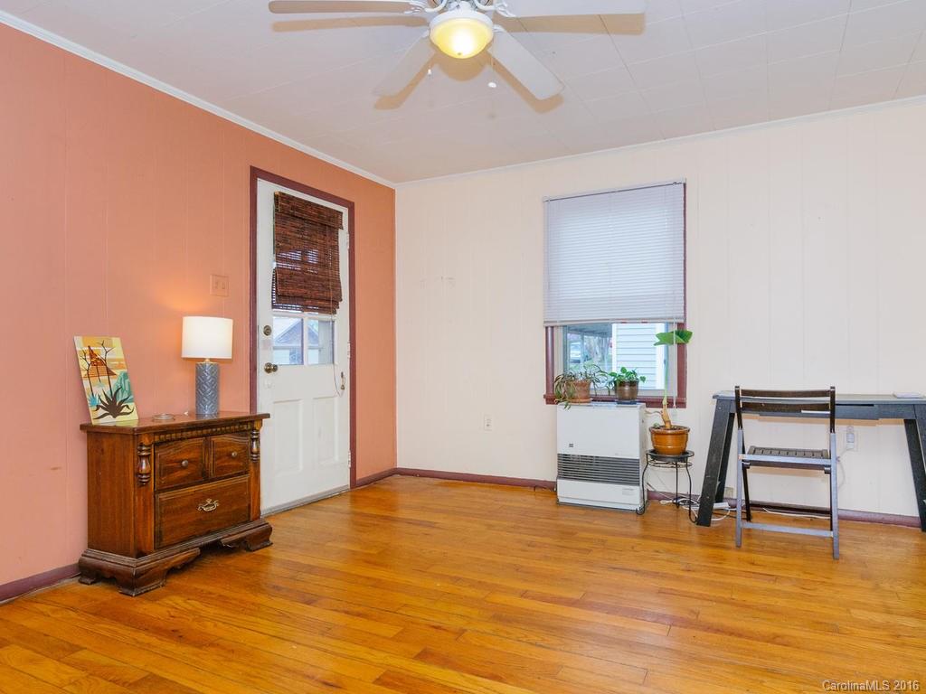 338 Riverview Drive Asheville NC 28806