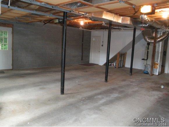 155 Meadow Lake Road Asheville NC 28803