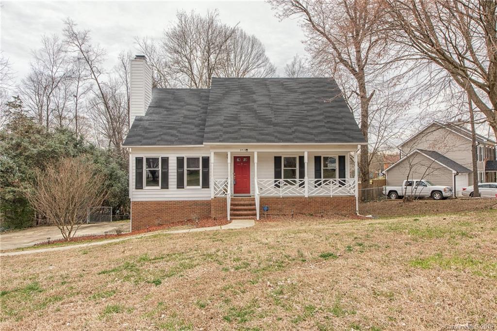 2415 Torrington Lane Charlotte NC 28262