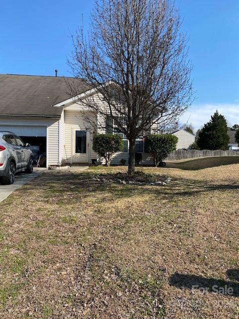 2400 Summer Meadow Court Charlotte NC 28216