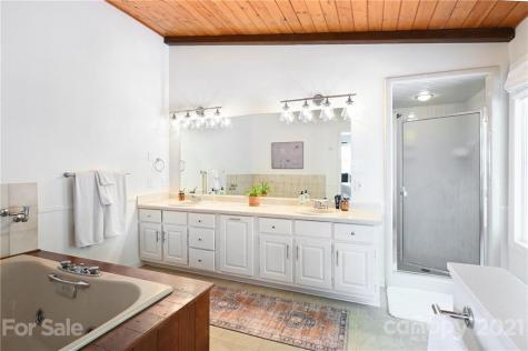 9 Tracy Lane Weaverville NC 28787