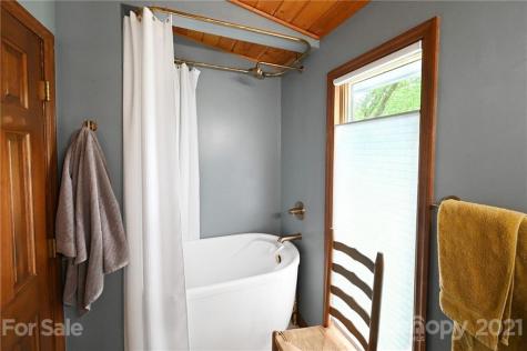 9 Tracy Lane Weaverville NC 28787