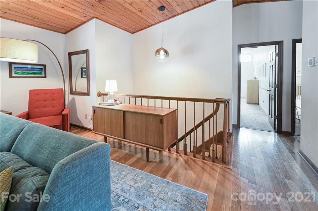 9 Tracy Lane Weaverville NC 28787