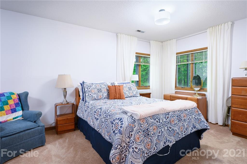 9 Tracy Lane Weaverville NC 28787