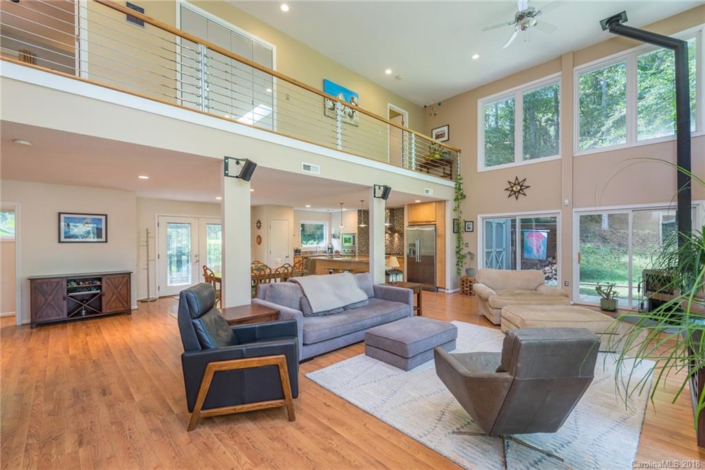 24 Whispering Woods Drive Asheville NC 28804