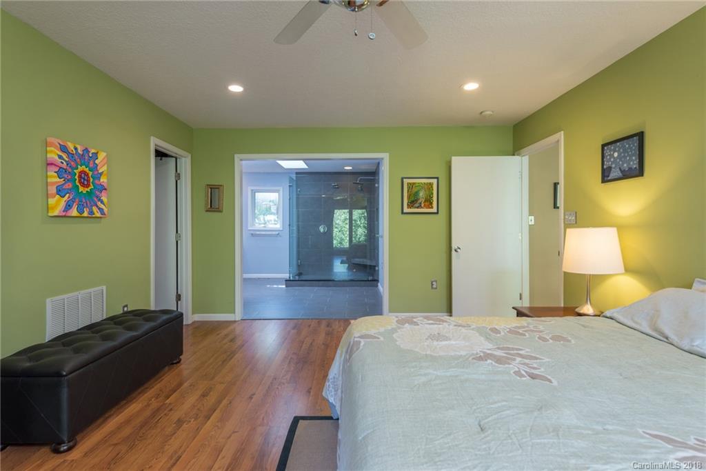 24 Whispering Woods Drive Asheville NC 28804