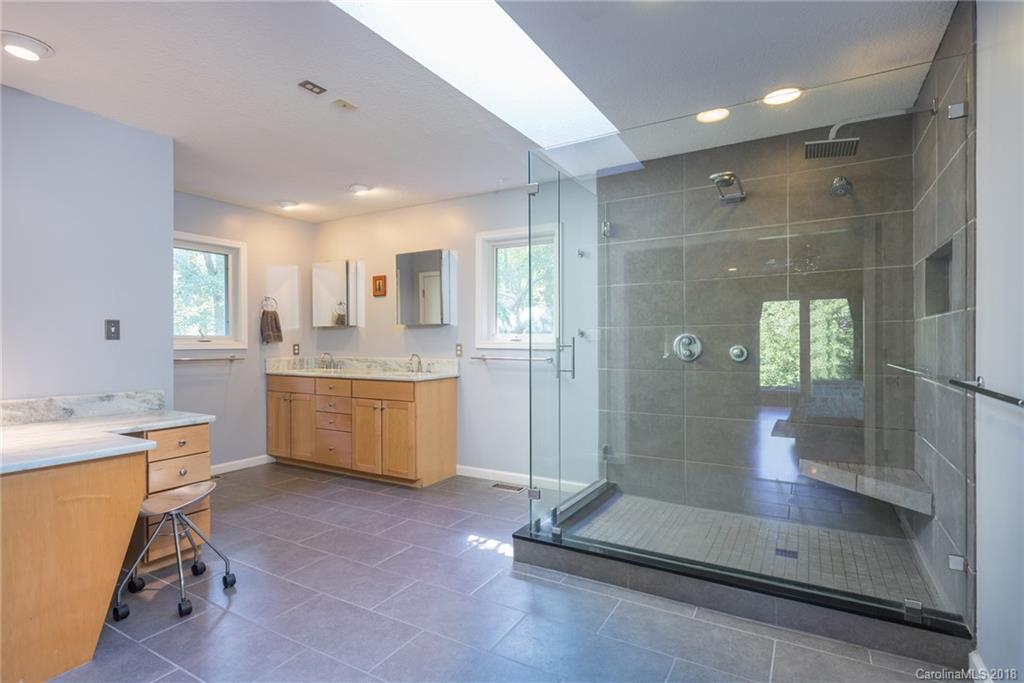 24 Whispering Woods Drive Asheville NC 28804
