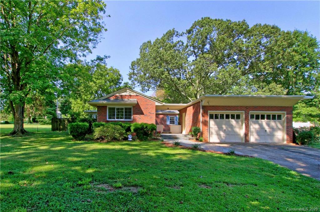 632 Greenway Drive Statesville NC 28677