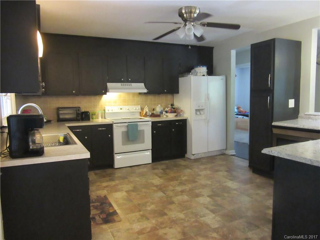 2216 Applegate Drive Concord NC 28027