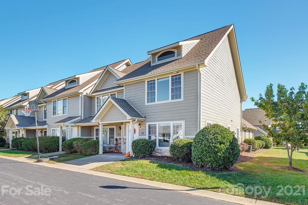 102 Rotunda Circle Asheville NC 28806