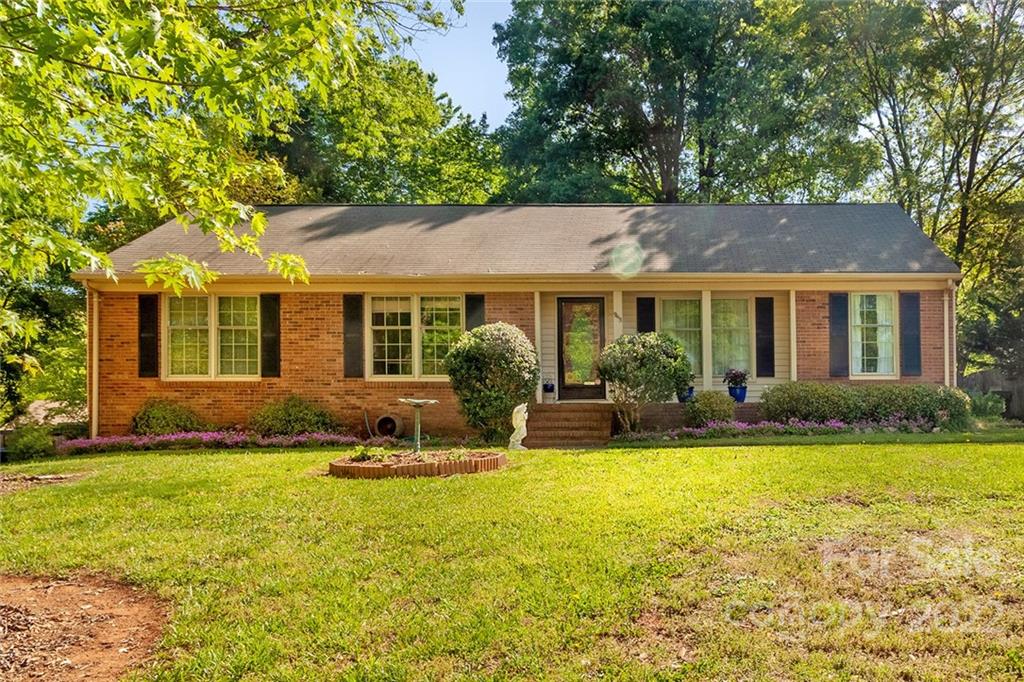 9413 Stately Oak Lane Mint Hill NC 28227