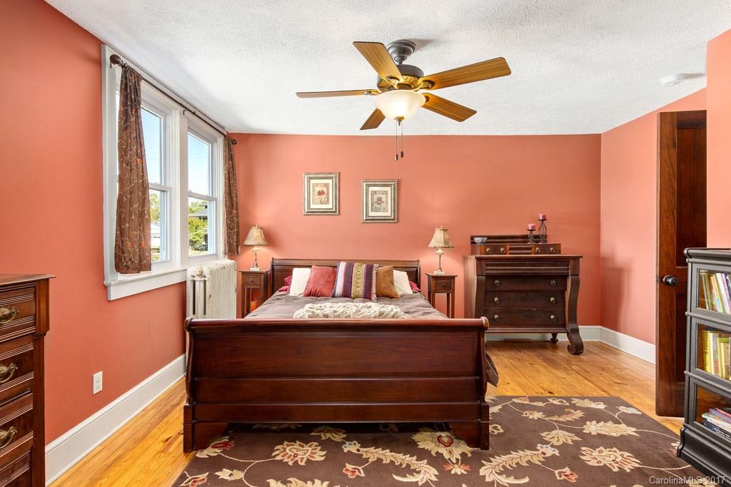 95 Vermont Avenue Asheville NC 28806