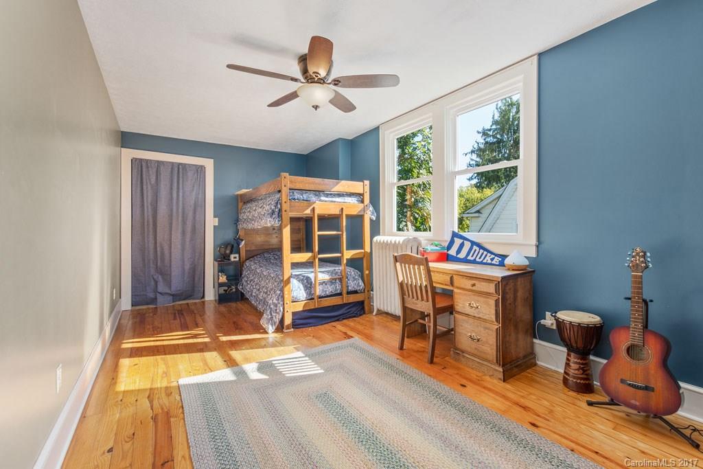 95 Vermont Avenue Asheville NC 28806