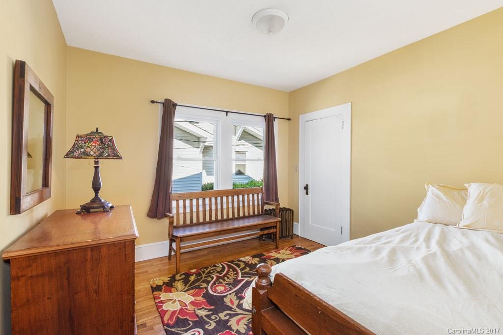 95 Vermont Avenue Asheville NC 28806