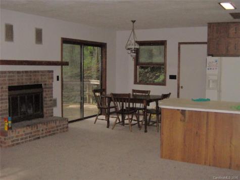 616 Clear View Lane Burnsville NC 28714