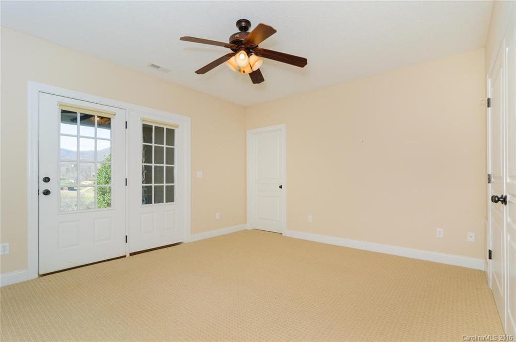 39 Wright Farm Road Candler NC 28715