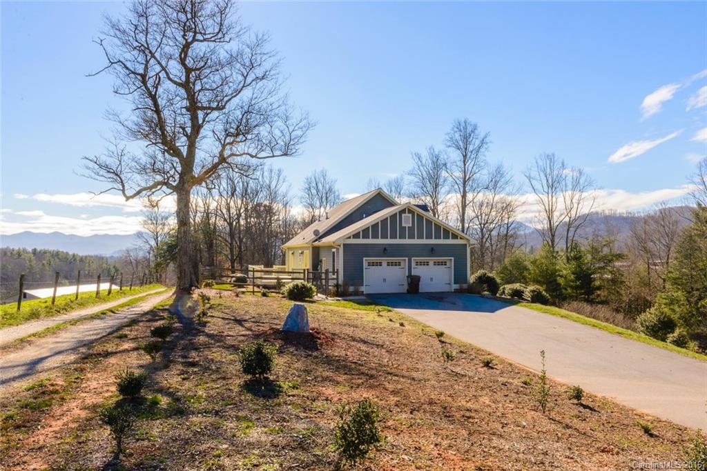 39 Wright Farm Road Candler NC 28715