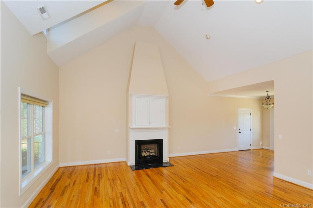 39 Wright Farm Road Candler NC 28715