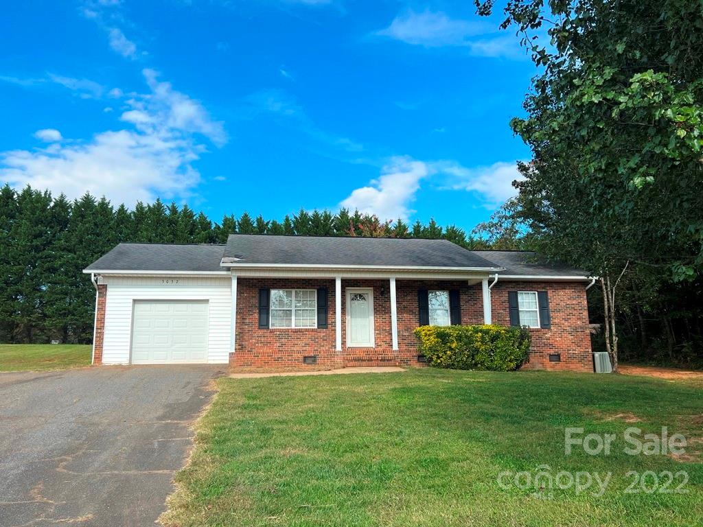 3037 11th Avenue Drive NE Conover NC 28613