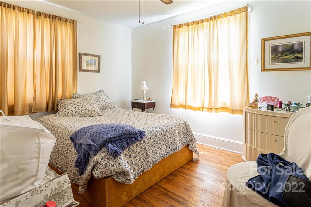 45 Ottari Road Asheville NC 28804