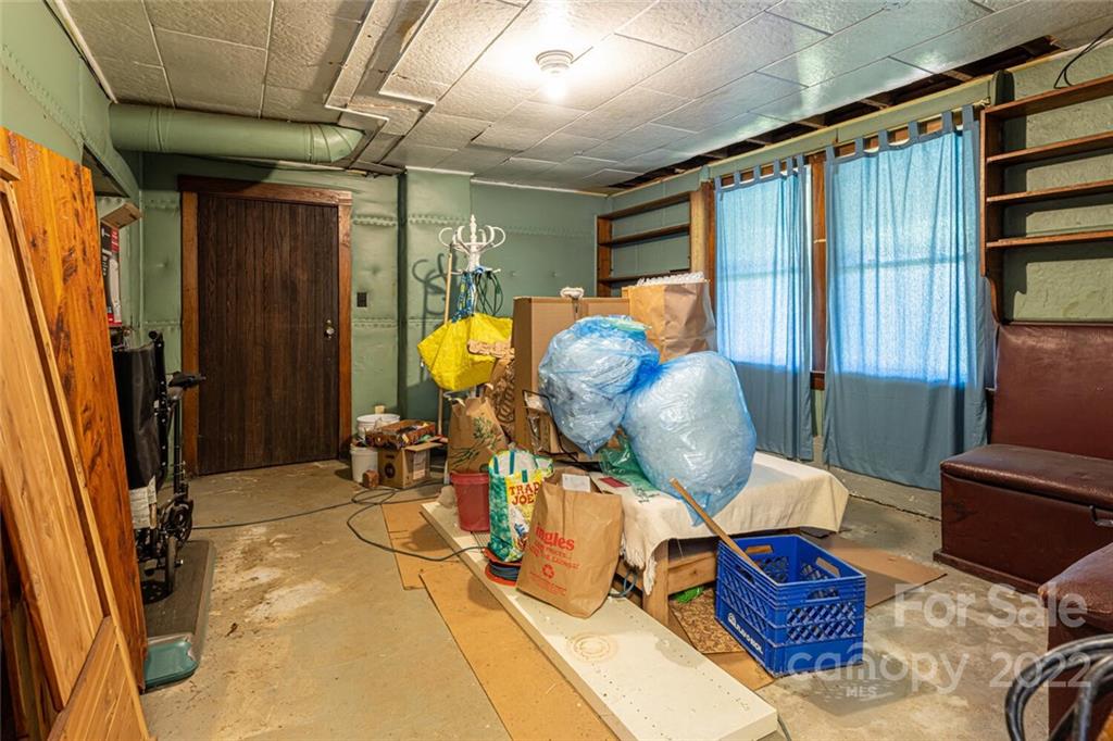 45 Ottari Road Asheville NC 28804