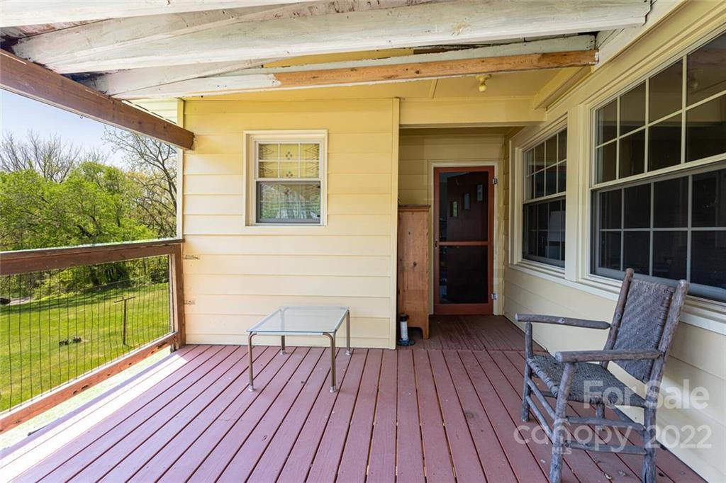45 Ottari Road Asheville NC 28804