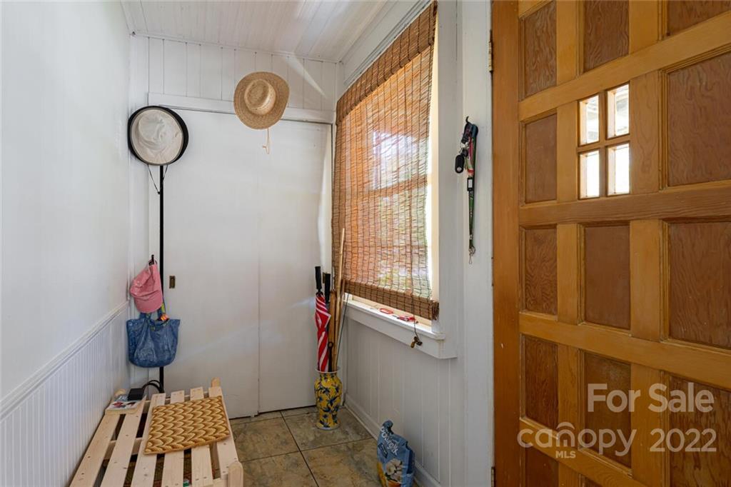 45 Ottari Road Asheville NC 28804