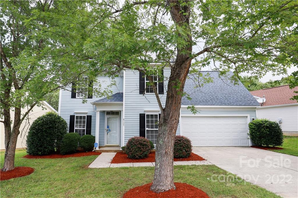 8721 Treyburn Drive Charlotte NC 28216