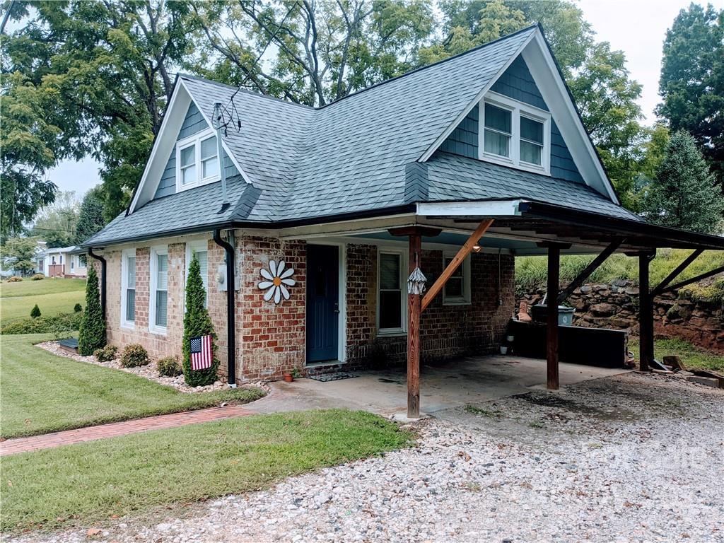 929 Lower Creek Drive NE Lenoir NC 28645