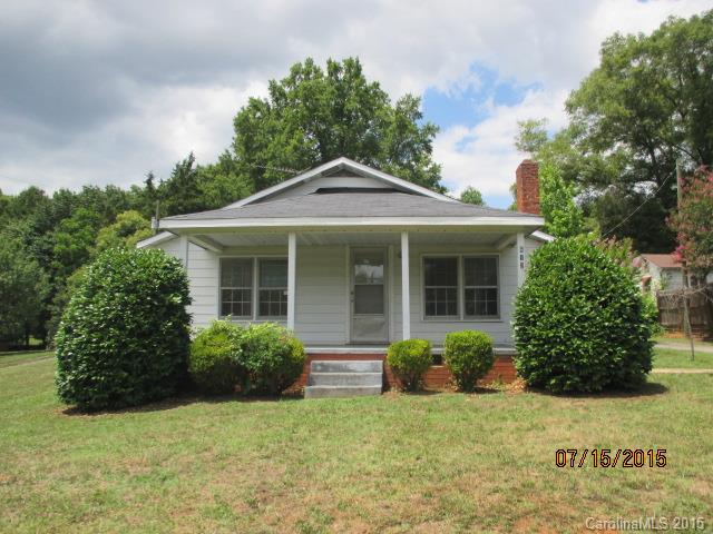 612 Peigler Street NW Concord NC 28027