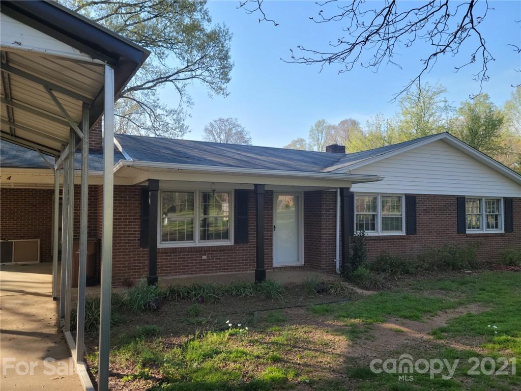 1264 Oaklane Drive Lincolnton NC 28092