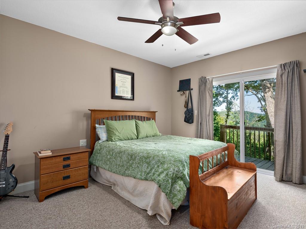128 Stonecrest Drive Asheville NC 28803