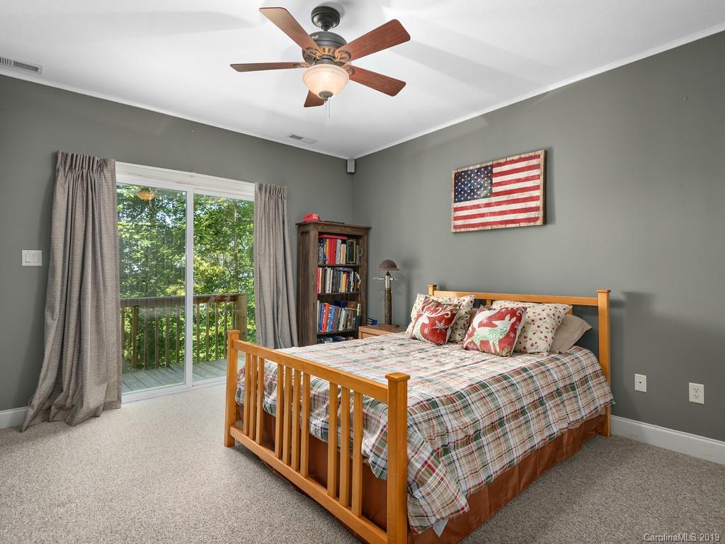 128 Stonecrest Drive Asheville NC 28803