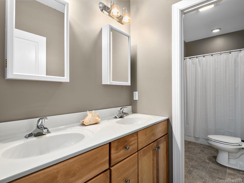 128 Stonecrest Drive Asheville NC 28803