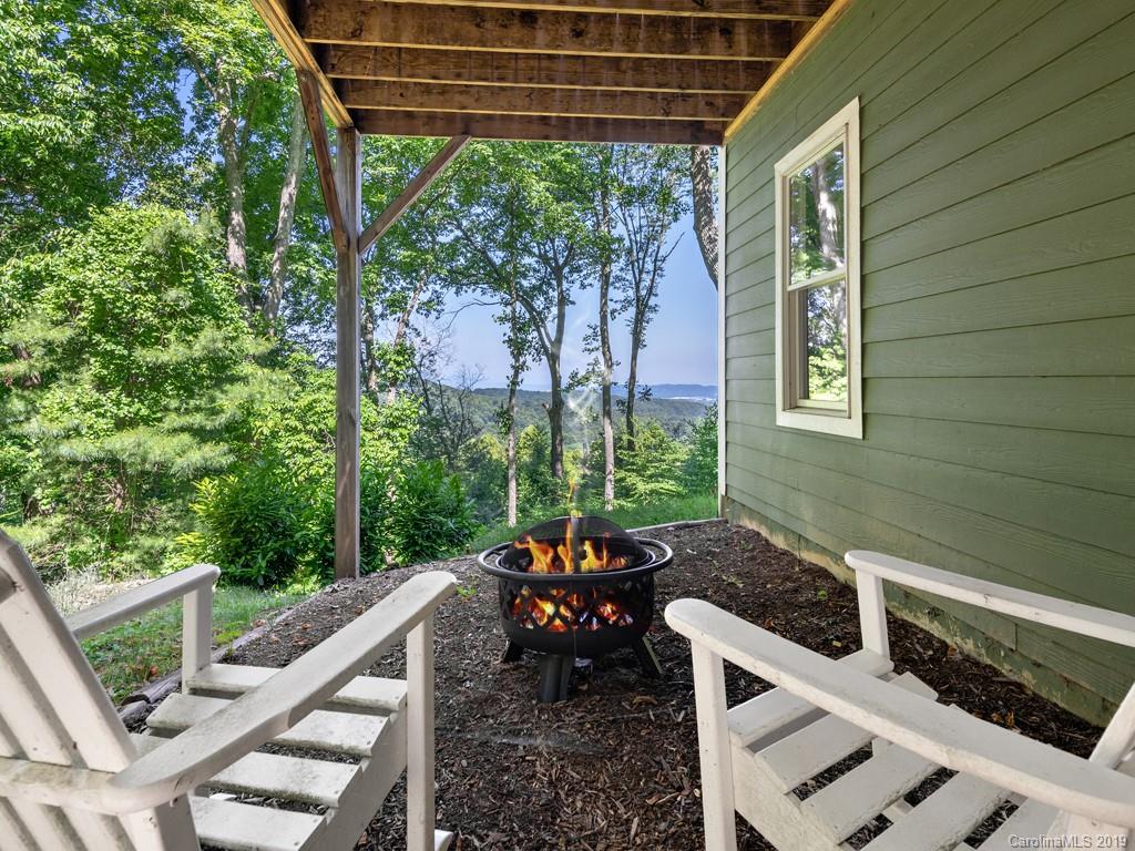 128 Stonecrest Drive Asheville NC 28803