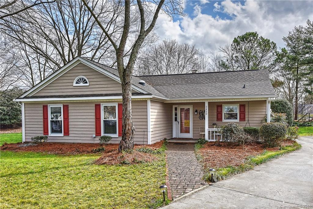 2420 Emstead Court Charlotte NC 28210