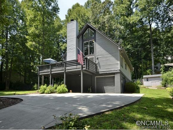 4 Wildwood Circle Fletcher NC 28732