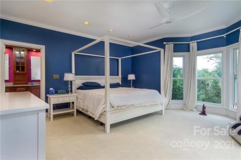 82 Sanctuary Road Swannanoa NC 28778