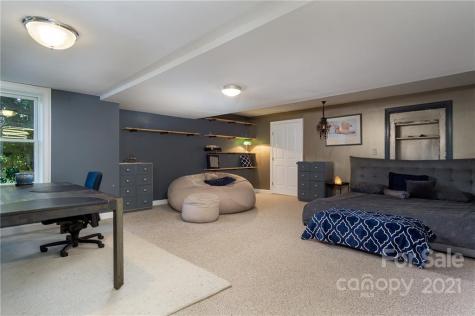 82 Sanctuary Road Swannanoa NC 28778