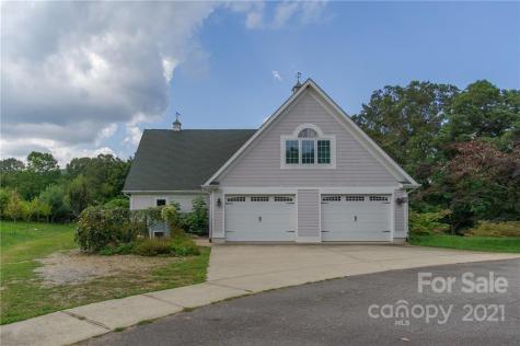 82 Sanctuary Road Swannanoa NC 28778