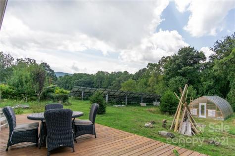 82 Sanctuary Road Swannanoa NC 28778
