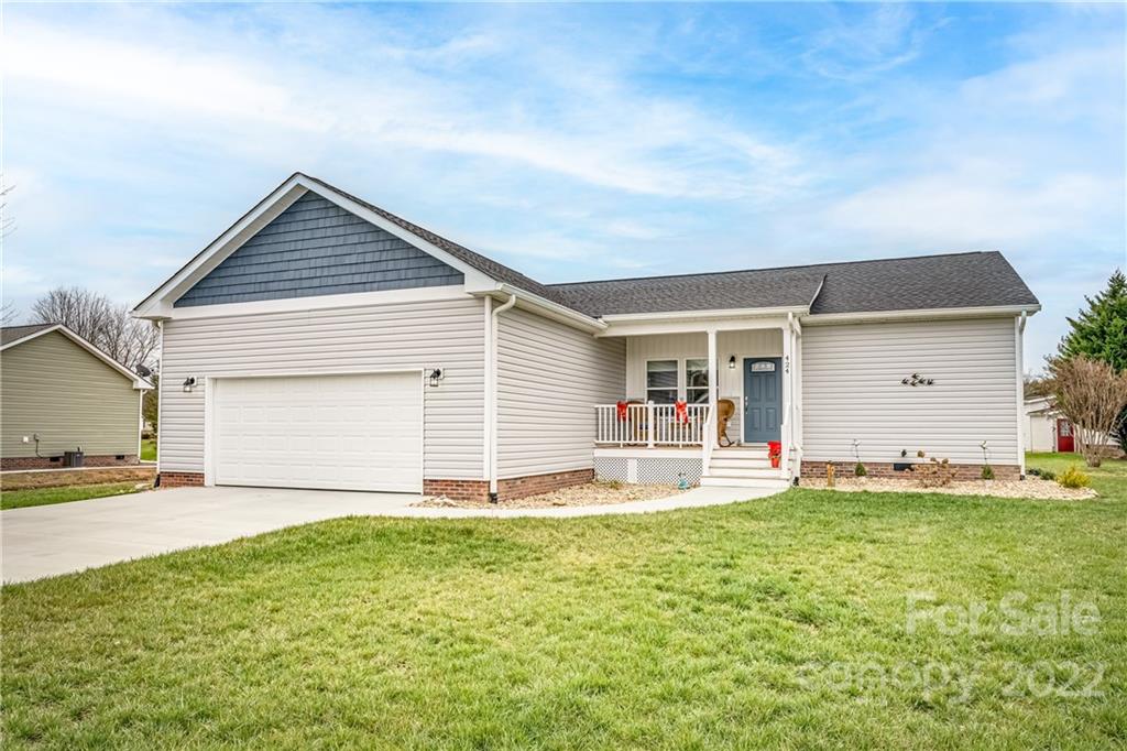 424 Sassafras Drive Hendersonville NC 28739