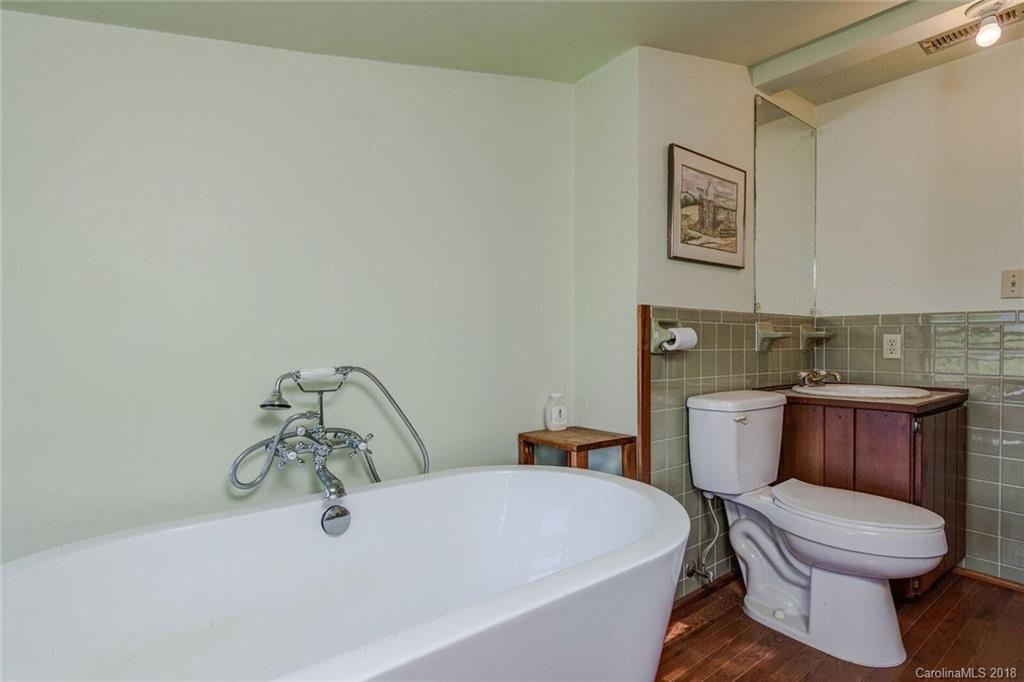 86 Carl Bowman Road Marshall NC 28753