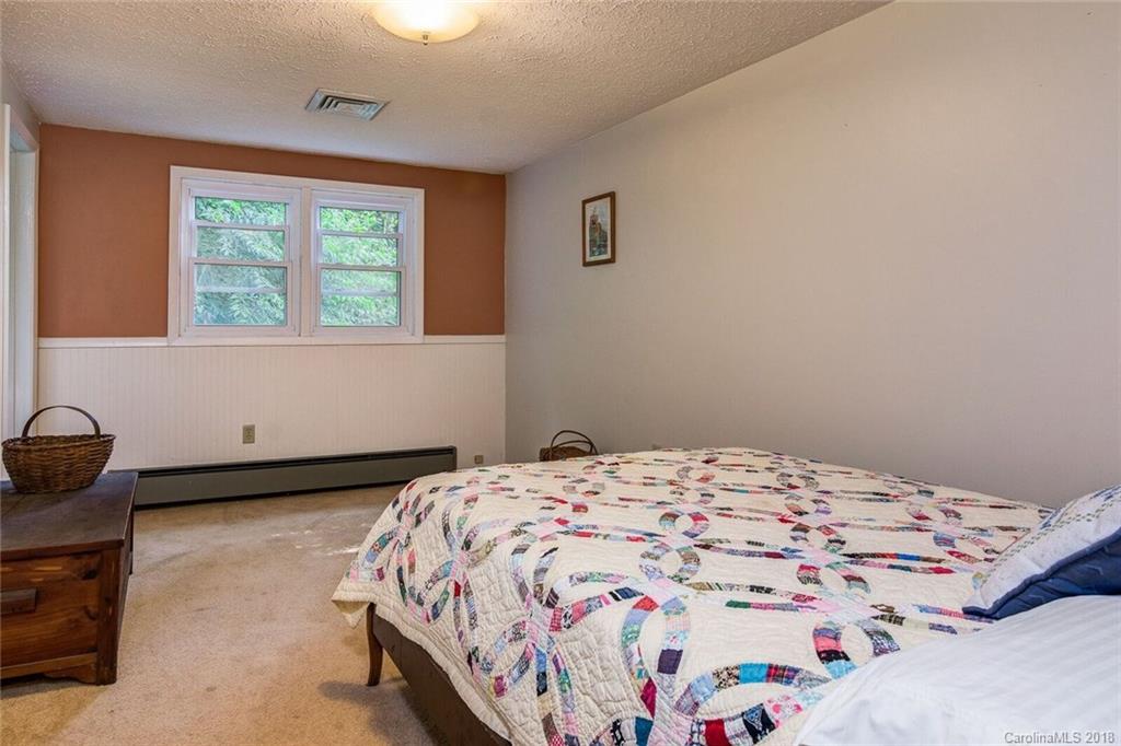 86 Carl Bowman Road Marshall NC 28753