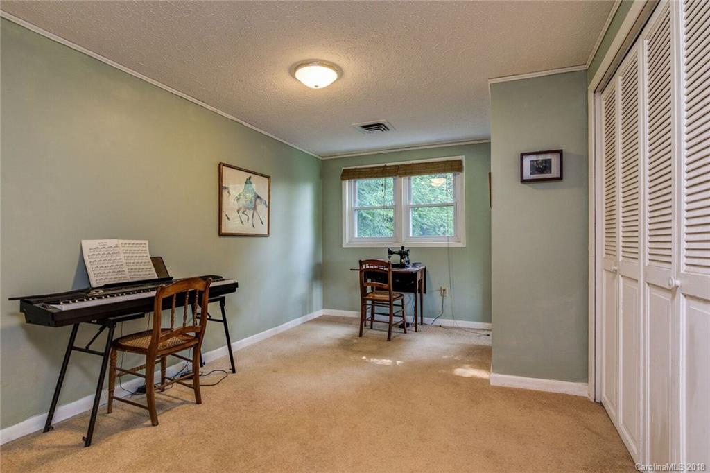86 Carl Bowman Road Marshall NC 28753