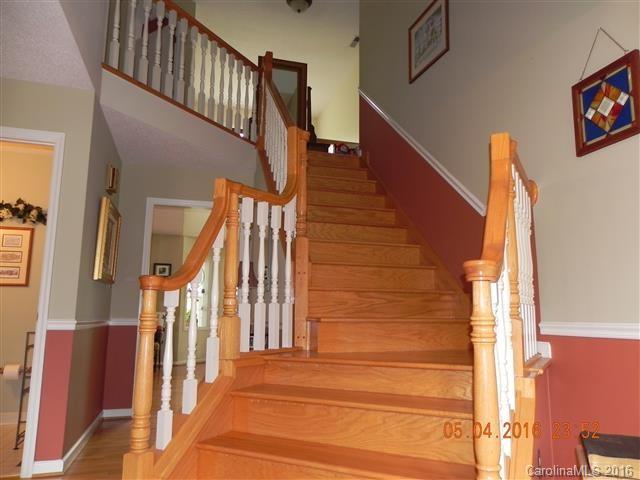 14 Lowry Lane Weaverville NC 28787