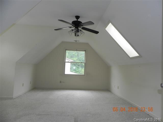 14 Lowry Lane Weaverville NC 28787