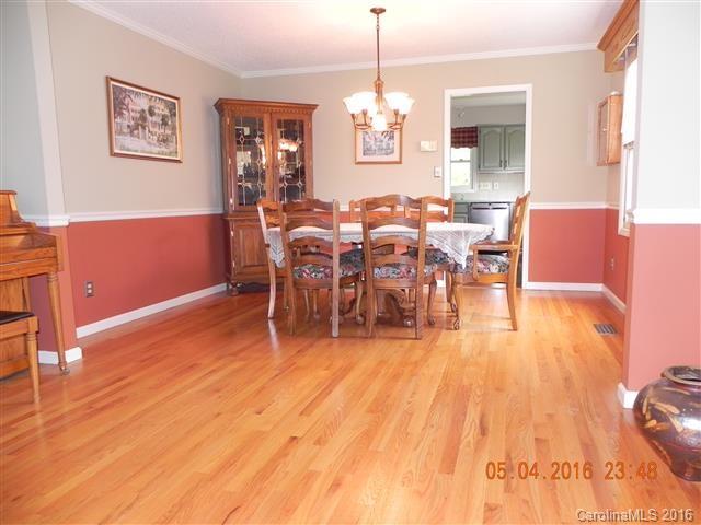14 Lowry Lane Weaverville NC 28787