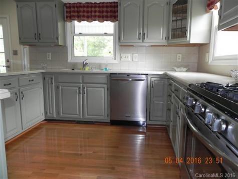 14 Lowry Lane Weaverville NC 28787